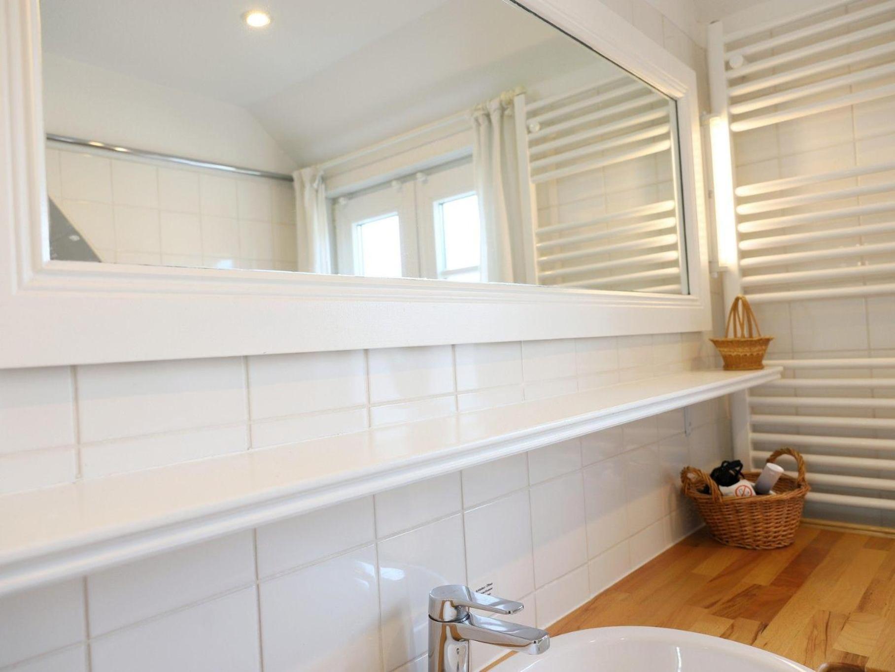 Friedrichshain Apartment: Central With Wi-fi And Parking *