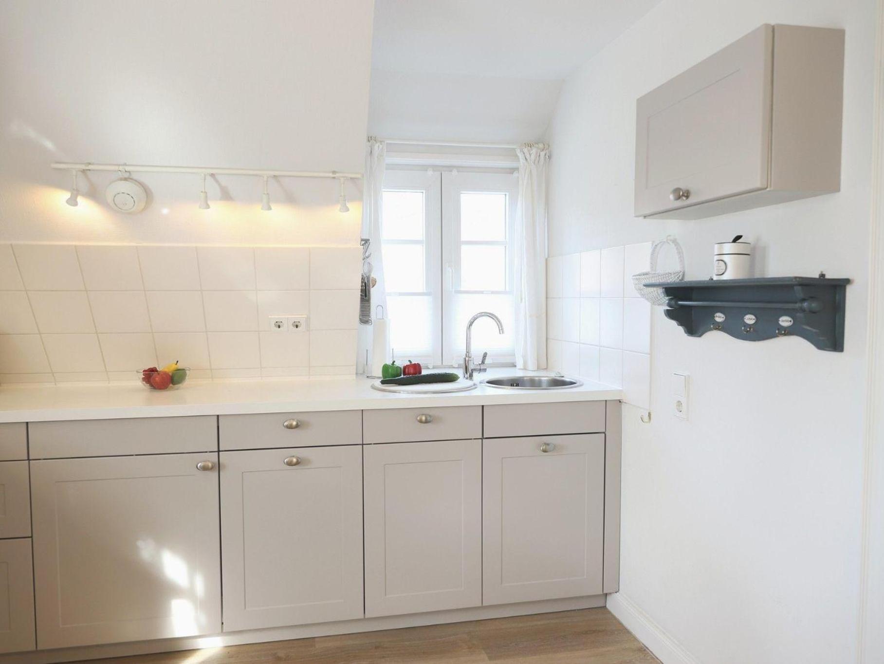 Friedrichshain Apartment: Central With Wi-fi And Parking Westerland